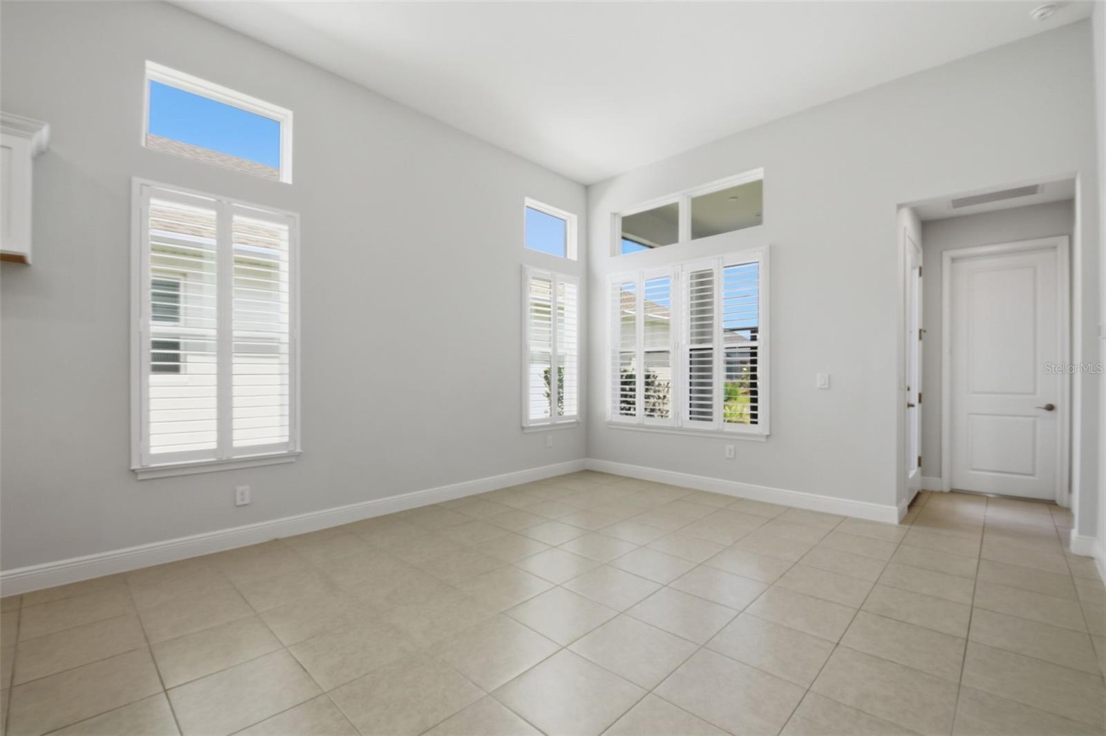 28761 SWEET PERSIMMON DR, WESLEY CHAPEL, FL, 33543