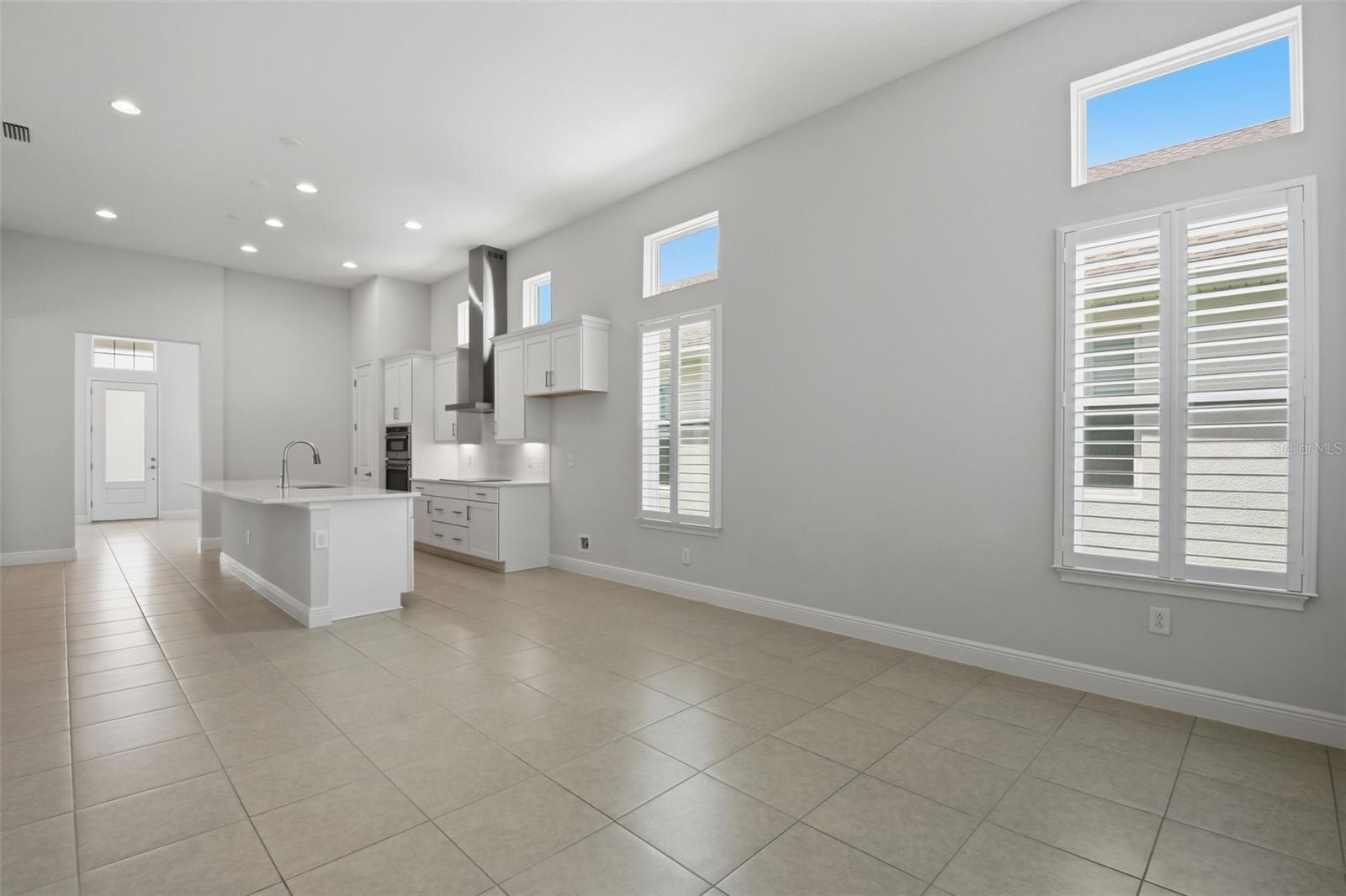 28761 SWEET PERSIMMON DR, WESLEY CHAPEL, FL, 33543