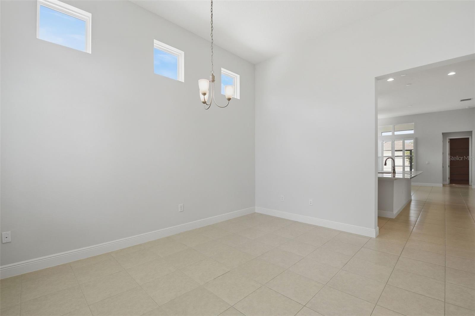 28761 SWEET PERSIMMON DR, WESLEY CHAPEL, FL, 33543