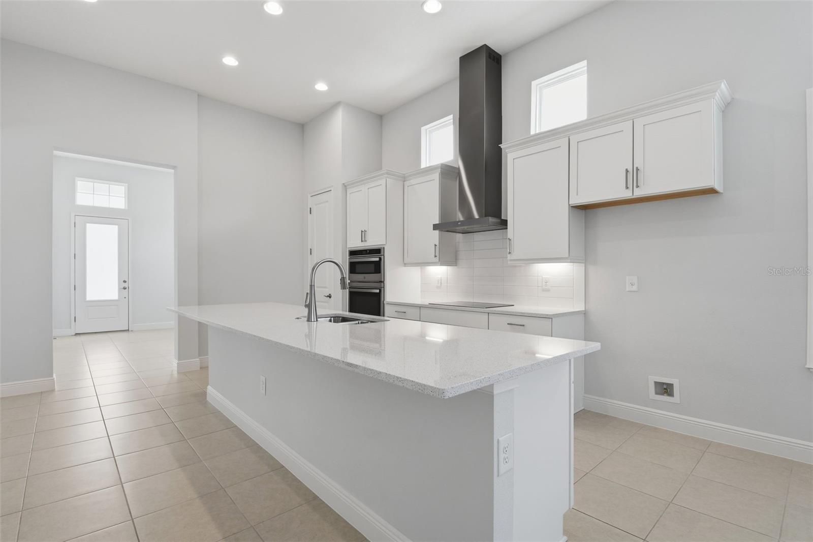 28761 SWEET PERSIMMON DR, WESLEY CHAPEL, FL, 33543