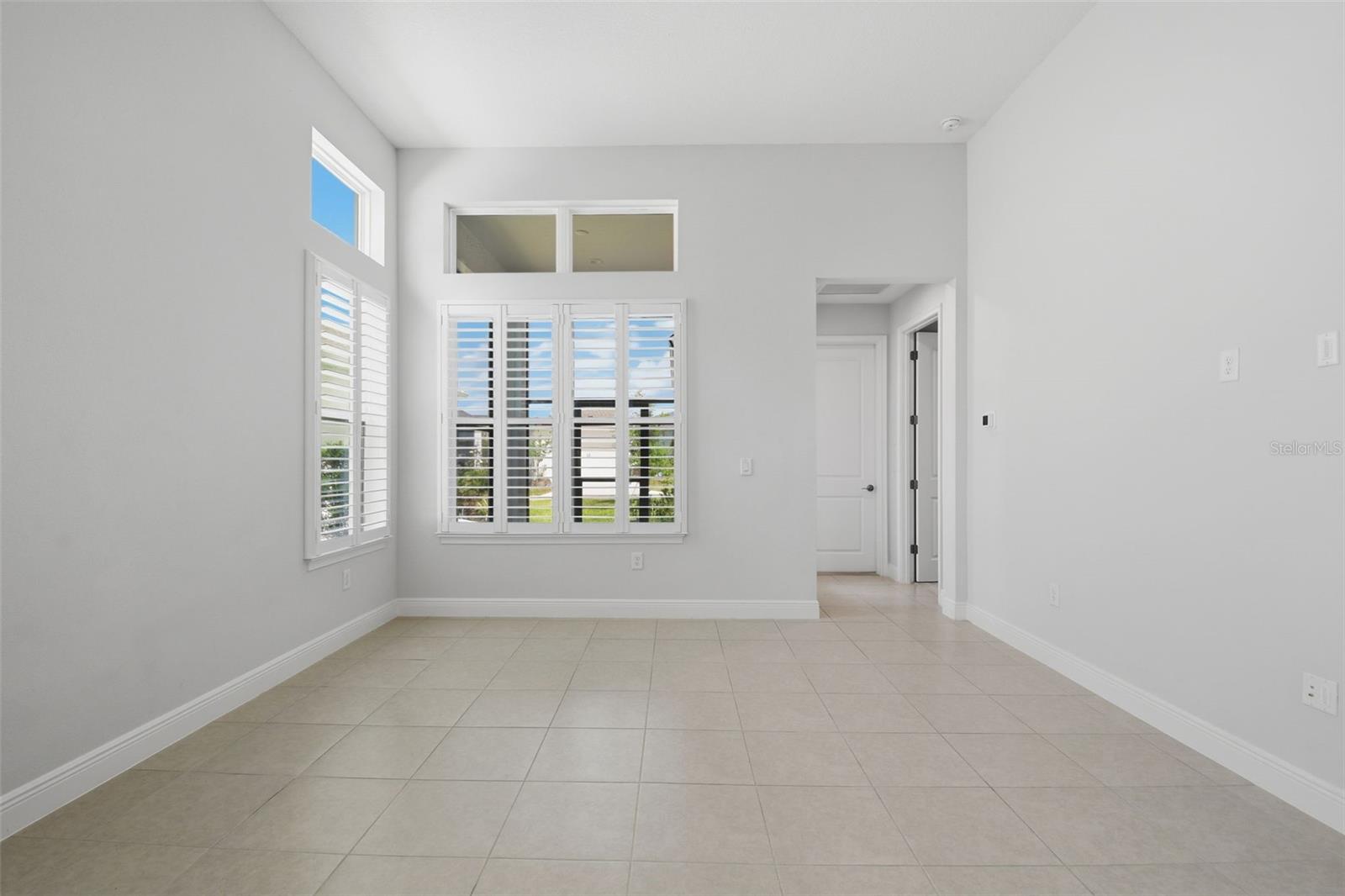 28761 SWEET PERSIMMON DR, WESLEY CHAPEL, FL, 33543