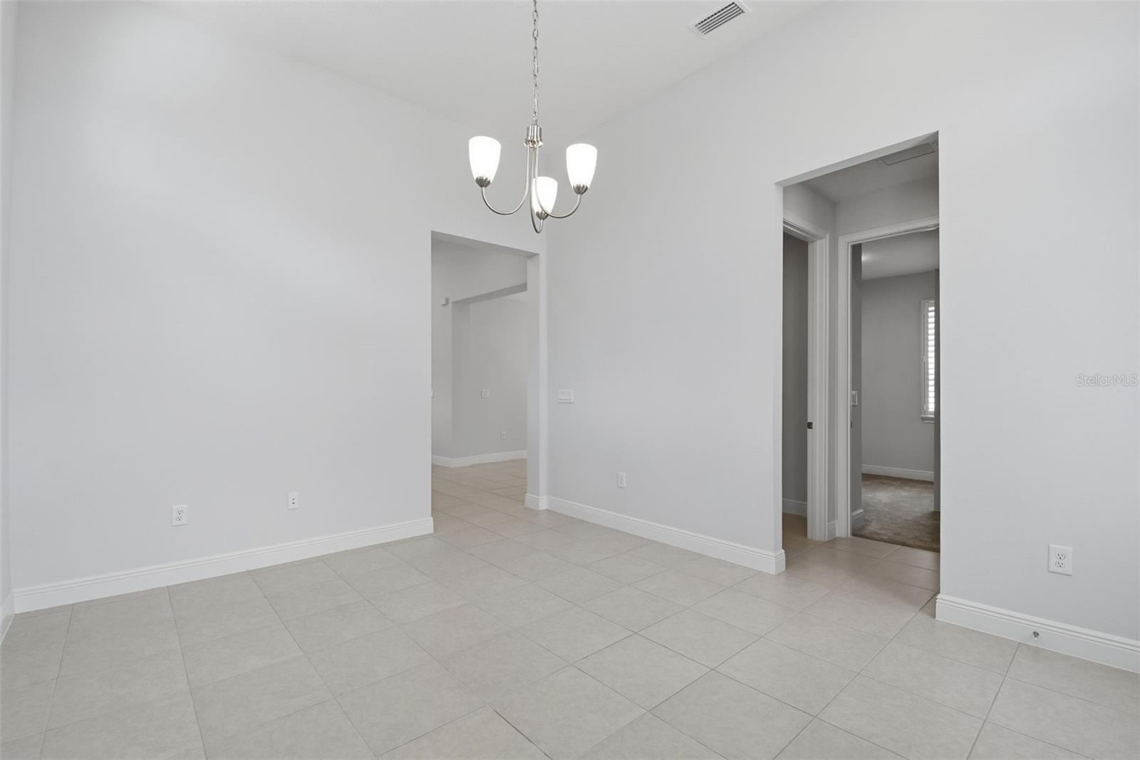 28761 SWEET PERSIMMON DR, WESLEY CHAPEL, FL, 33543