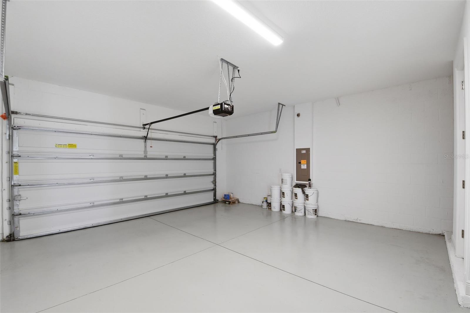 28761 SWEET PERSIMMON DR, WESLEY CHAPEL, FL, 33543