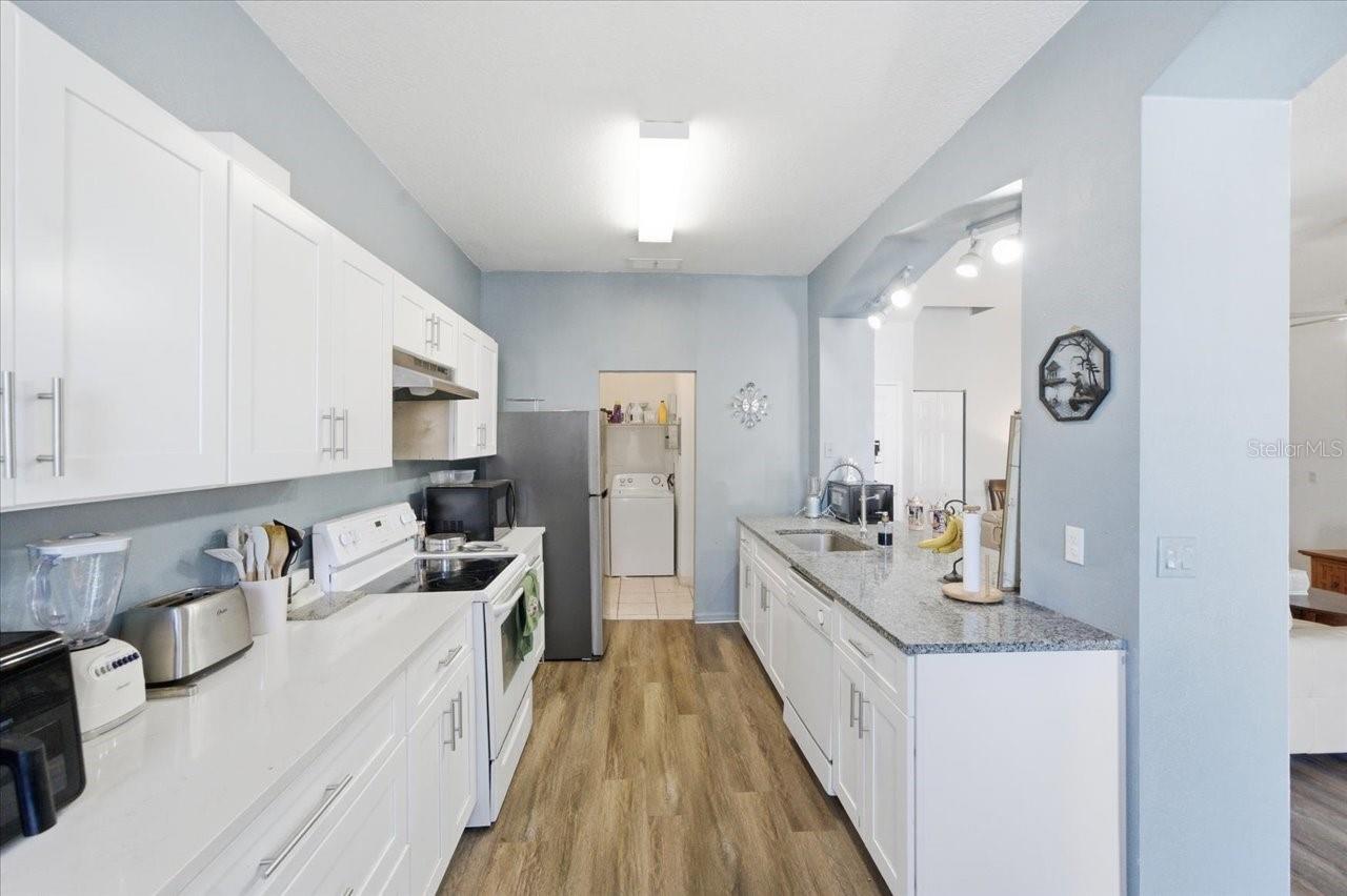 5007 SUNRIDGE PALMS DR, TAMPA, FL, 33617