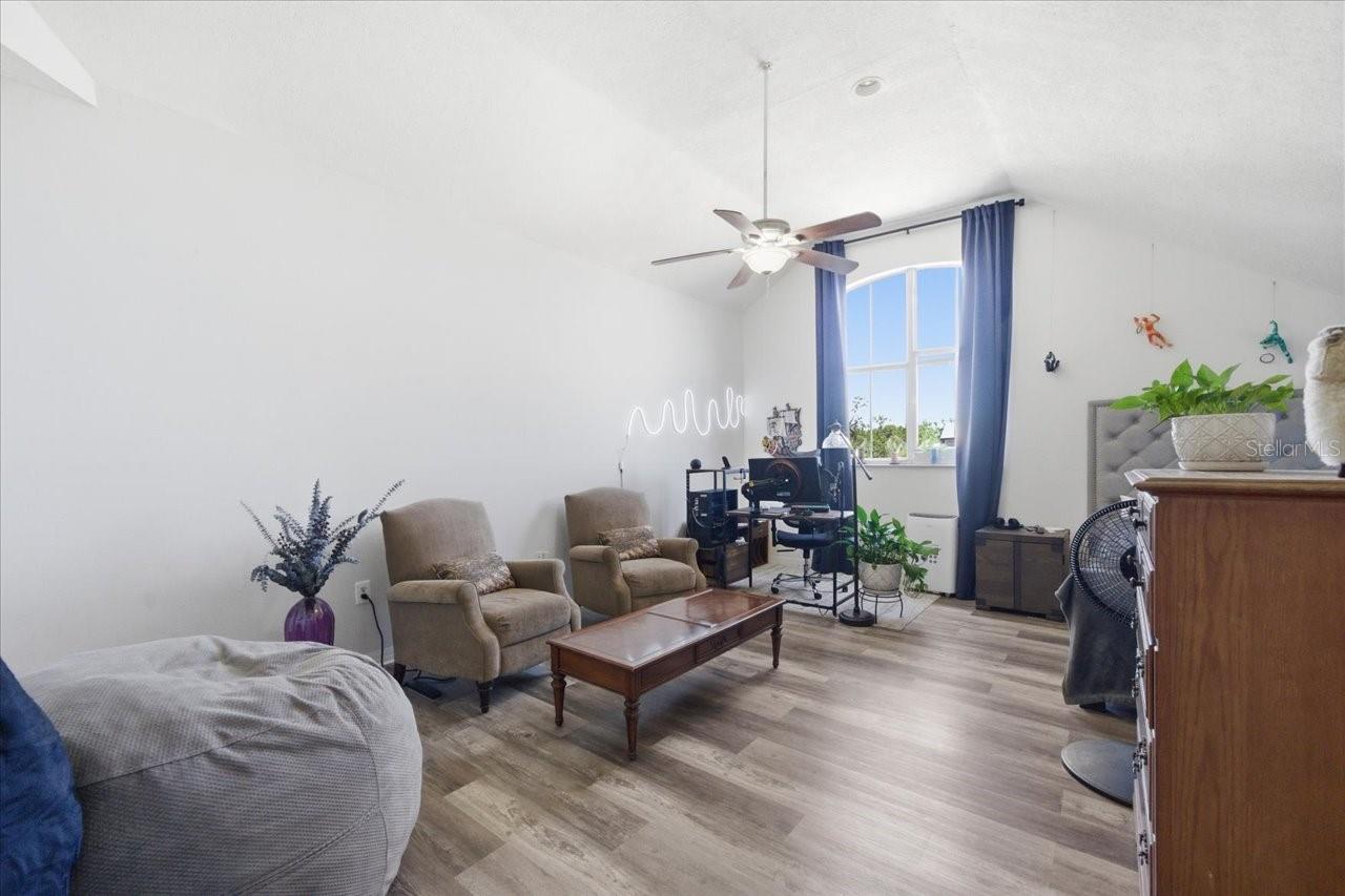 5007 SUNRIDGE PALMS DR, TAMPA, FL, 33617