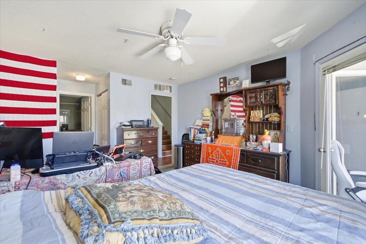 5007 SUNRIDGE PALMS DR, TAMPA, FL, 33617