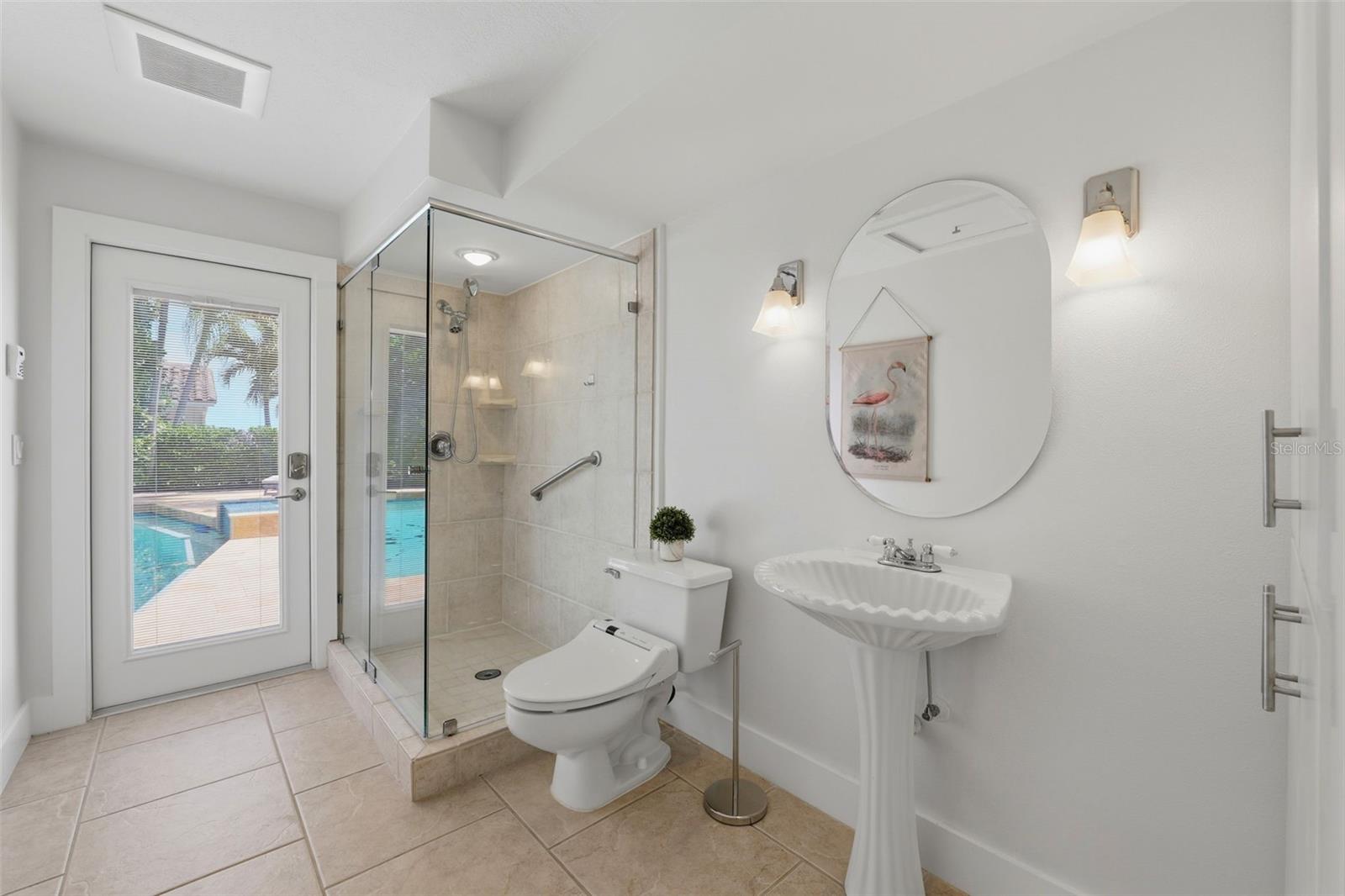 2080 HAWAII AVE NE, ST PETERSBURG, FL, 33703