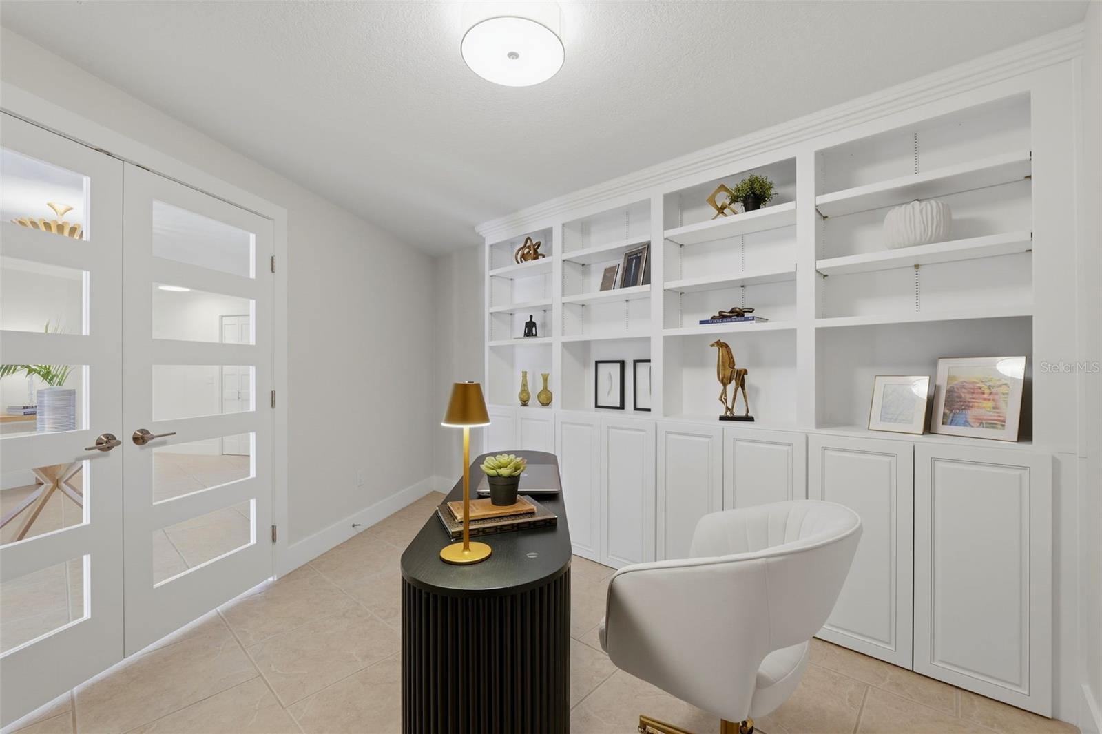 2080 HAWAII AVE NE, ST PETERSBURG, FL, 33703