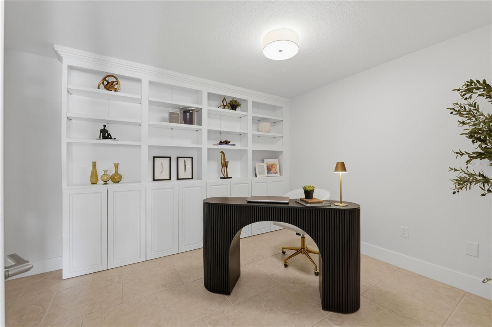 2080 HAWAII AVE NE, ST PETERSBURG, FL, 33703