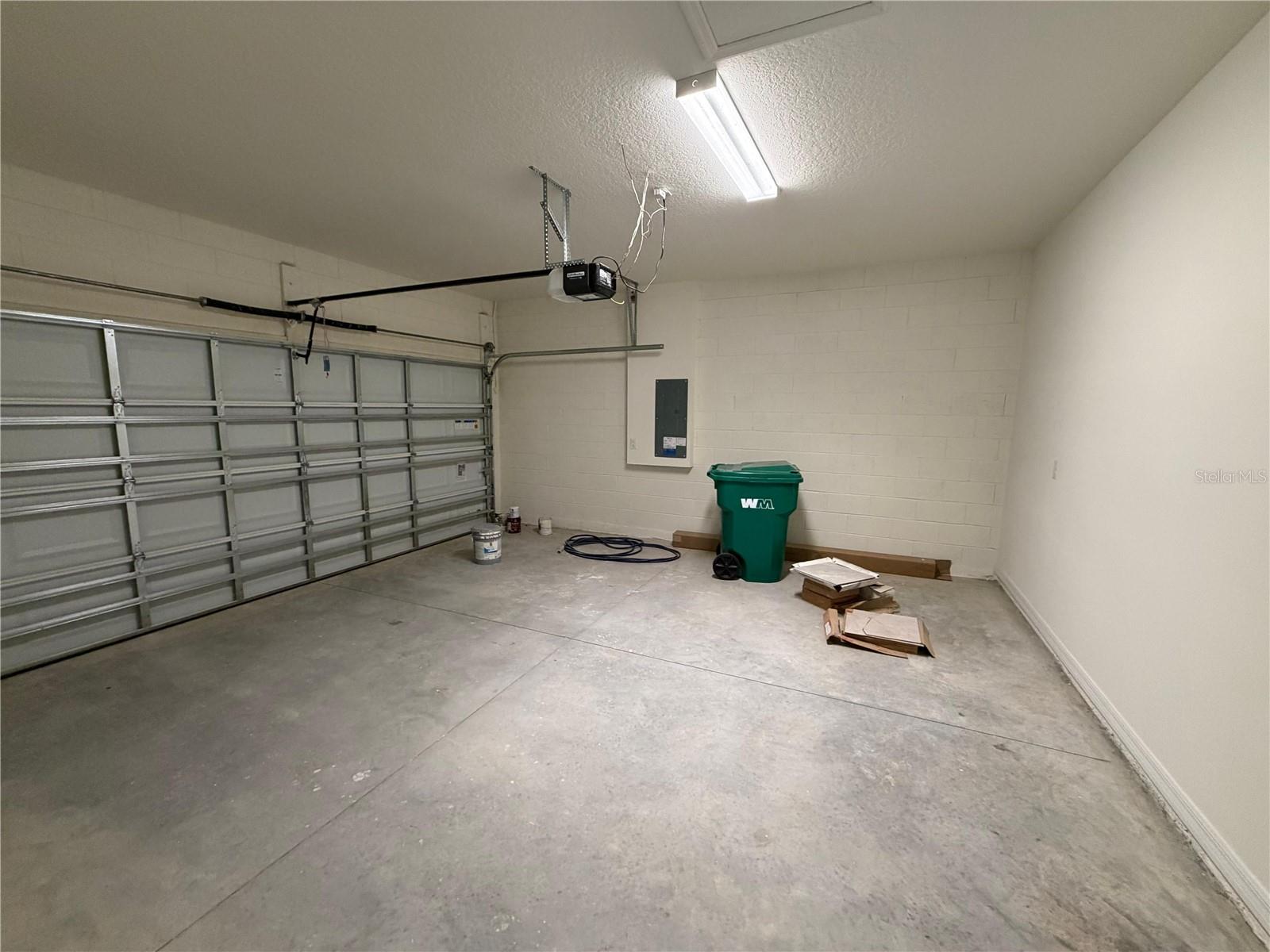 8589 PINECREST TRL, WILDWOOD, FL, 34785