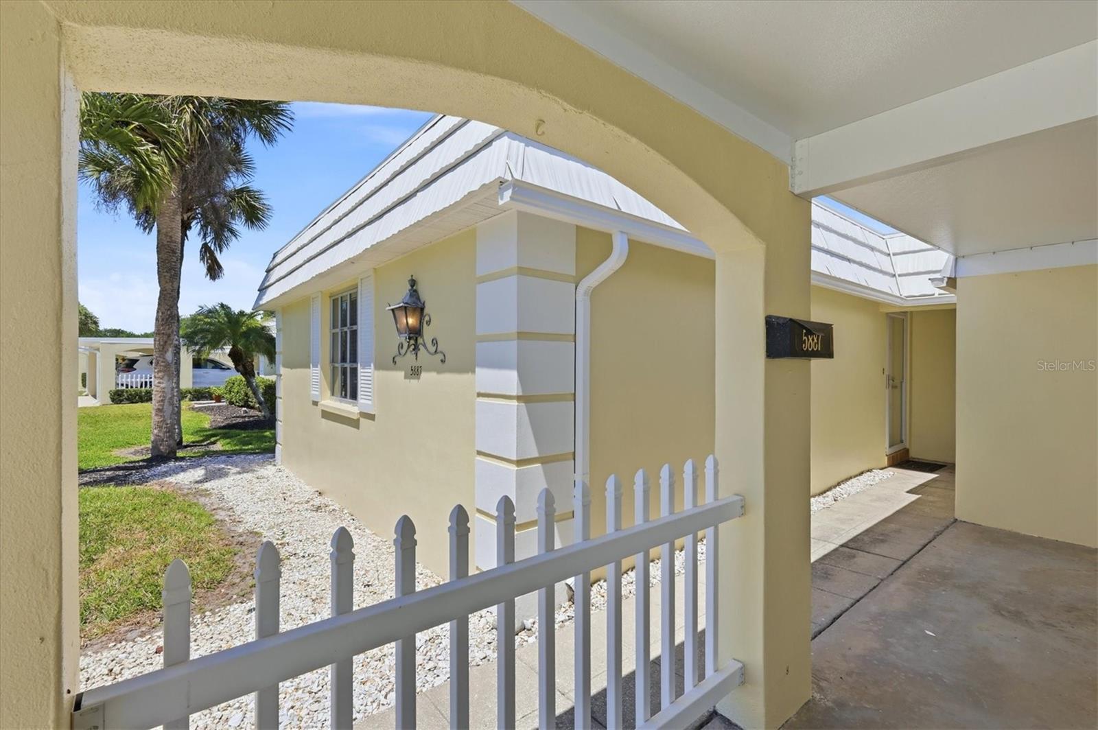 5887 TIDEWOOD AVE #2, SARASOTA, FL, 34231