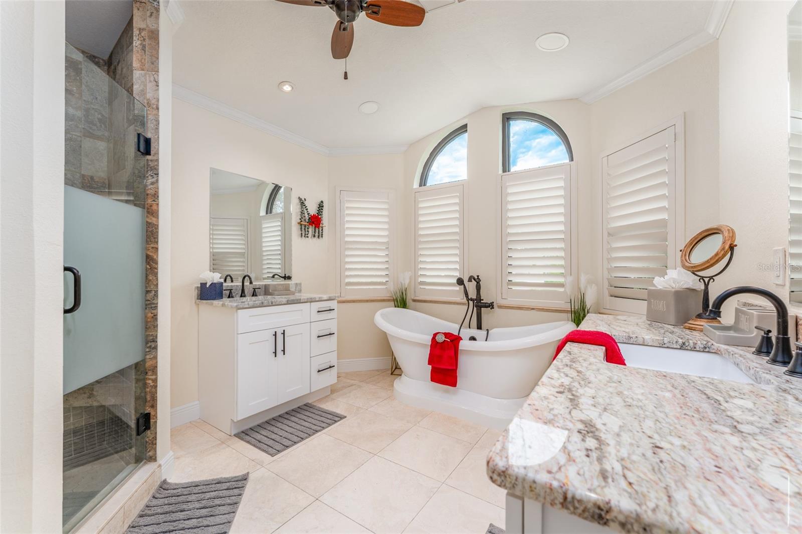 6151 SILVER OAKS DR, ZEPHYRHILLS, FL, 33542