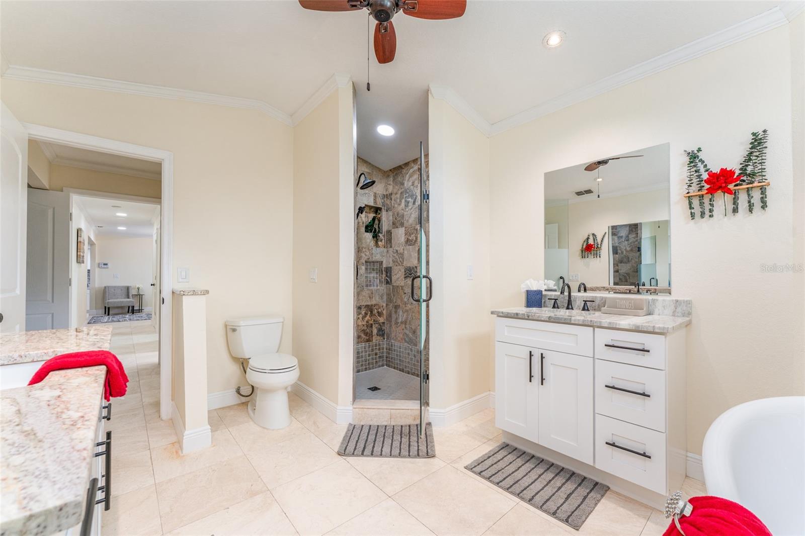 6151 SILVER OAKS DR, ZEPHYRHILLS, FL, 33542