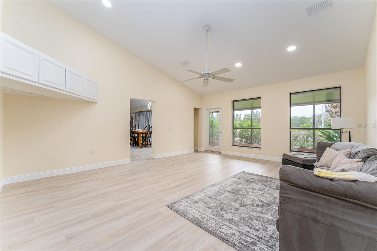 6151 SILVER OAKS DR, ZEPHYRHILLS, FL, 33542