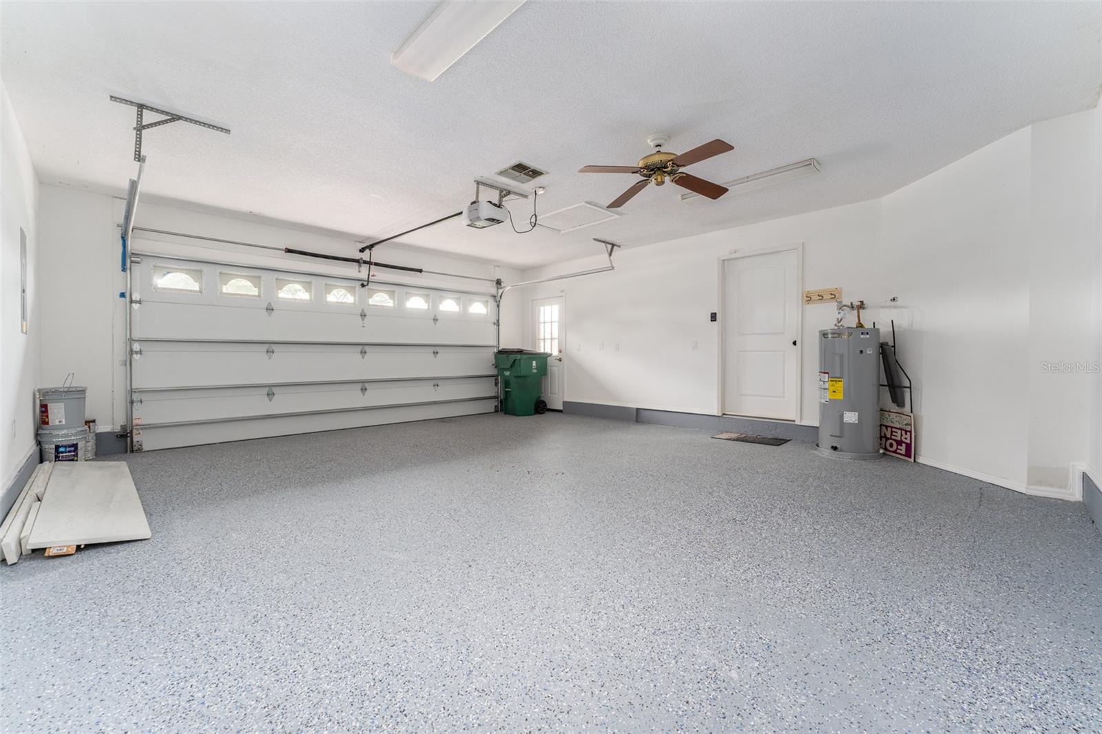 6151 SILVER OAKS DR, ZEPHYRHILLS, FL, 33542