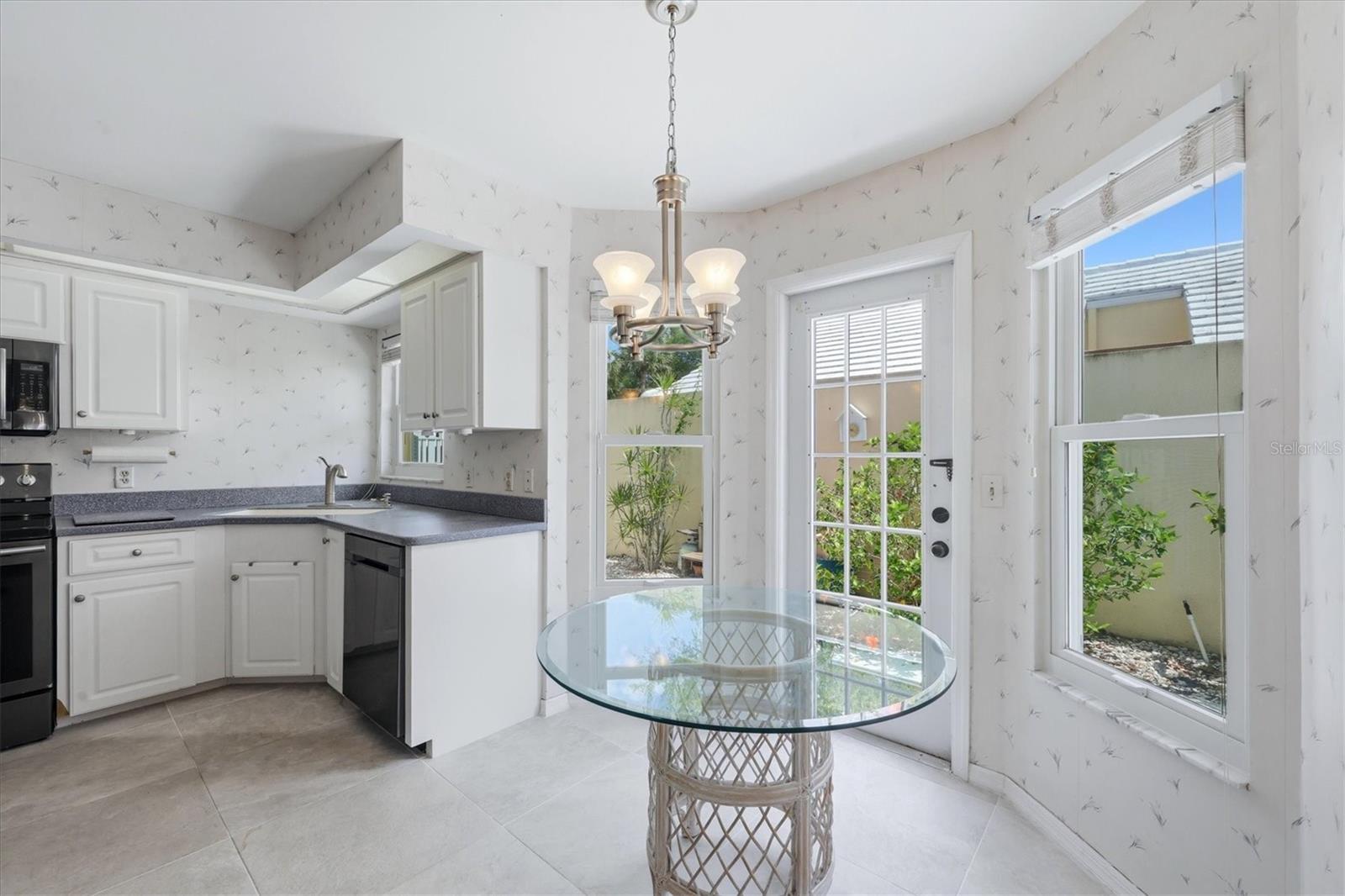 733 HARRINGTON LAKE DR N #25, VENICE, FL, 34293