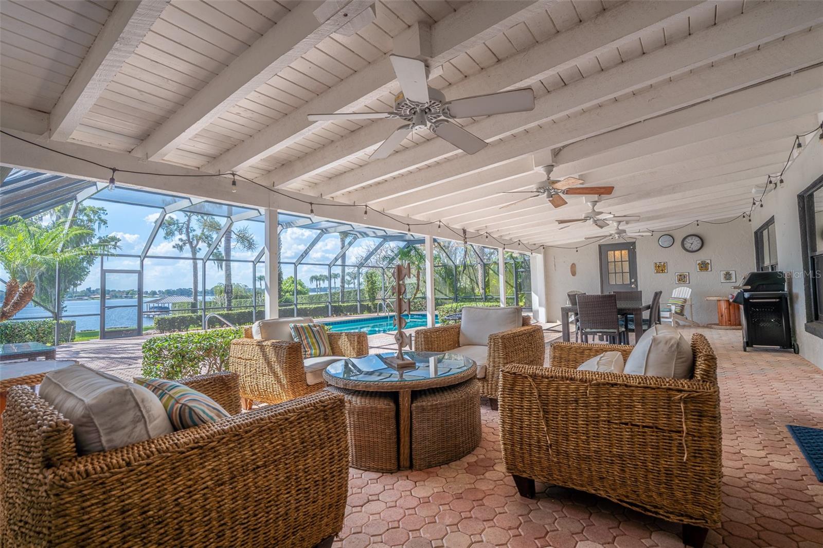 573 HOLMES AVE, LAKE PLACID, FL, 33852