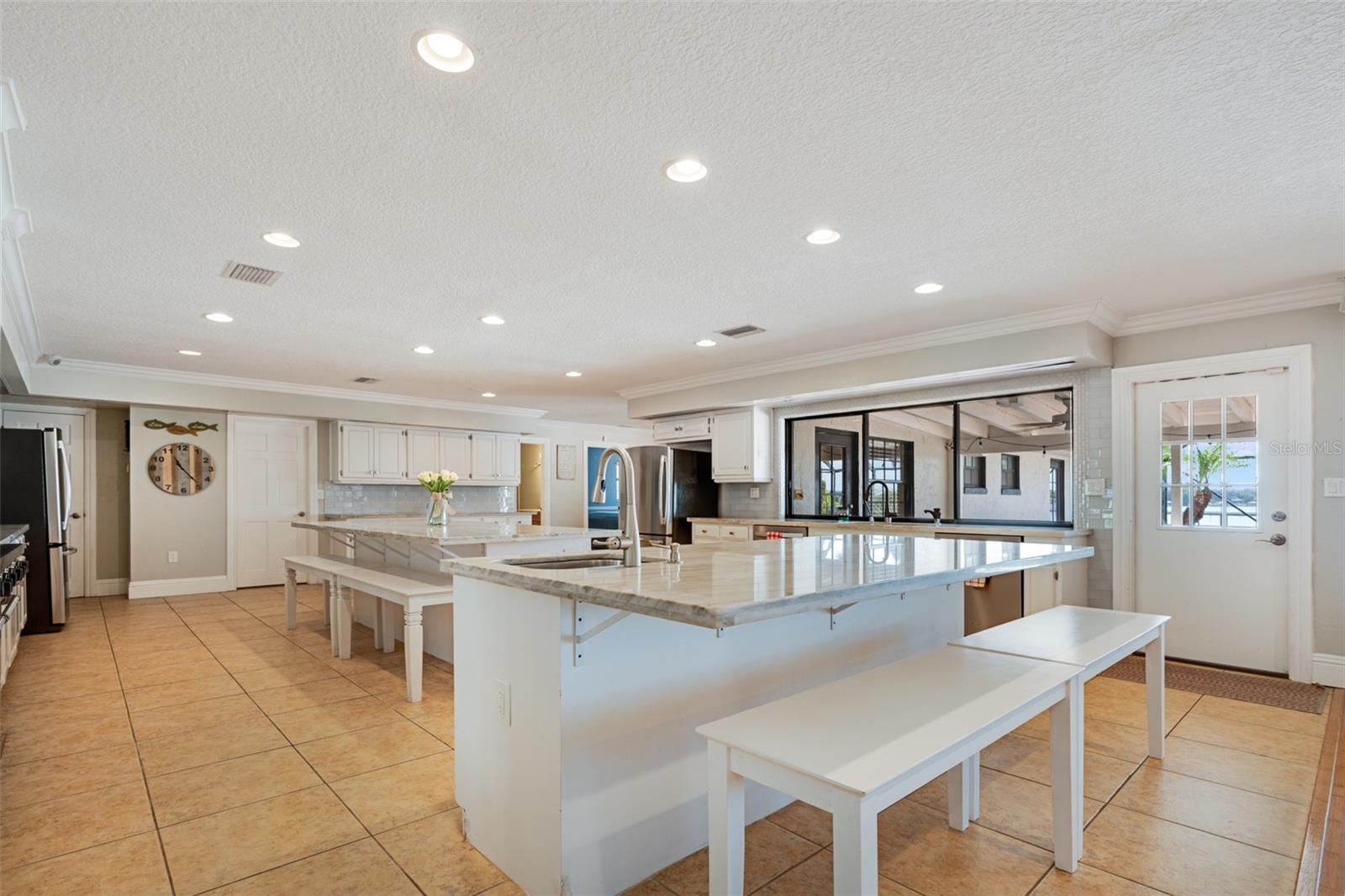 573 HOLMES AVE, LAKE PLACID, FL, 33852