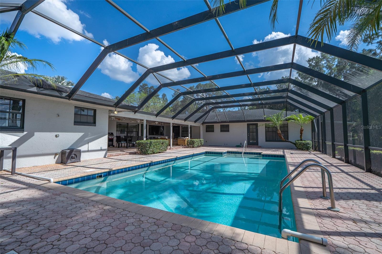 573 HOLMES AVE, LAKE PLACID, FL, 33852