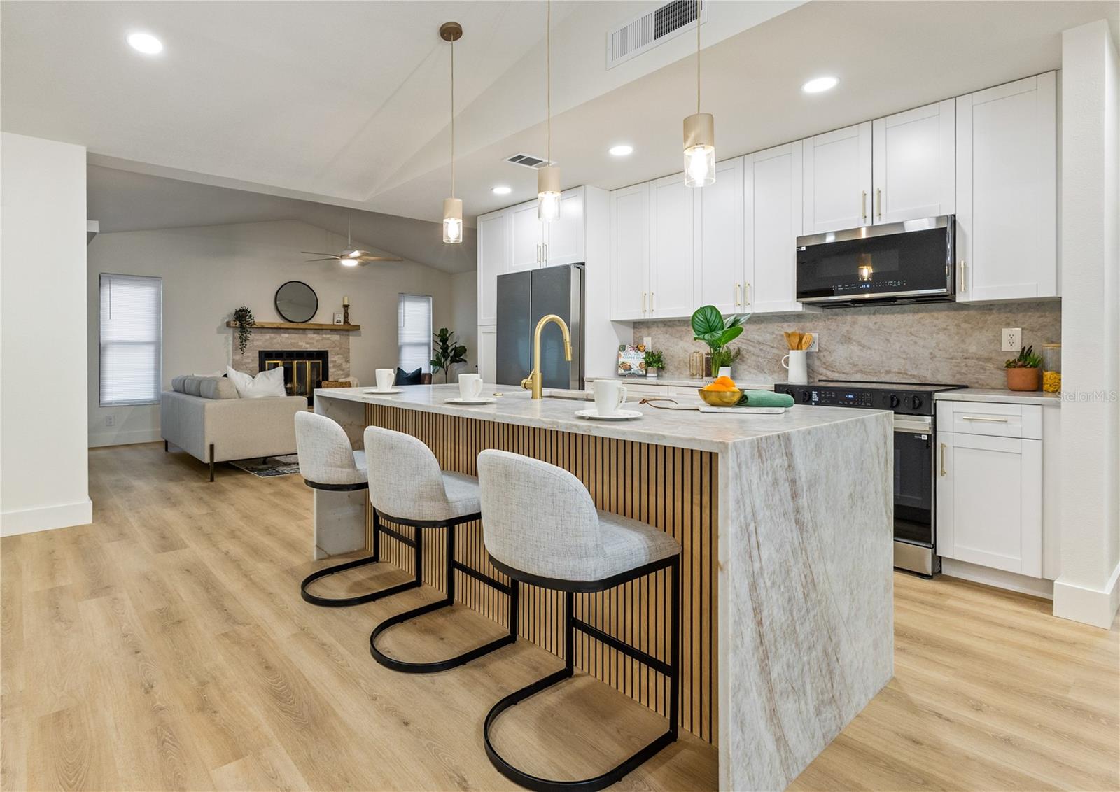 2173 CYPRESS POINT DR N, CLEARWATER, FL, 33763