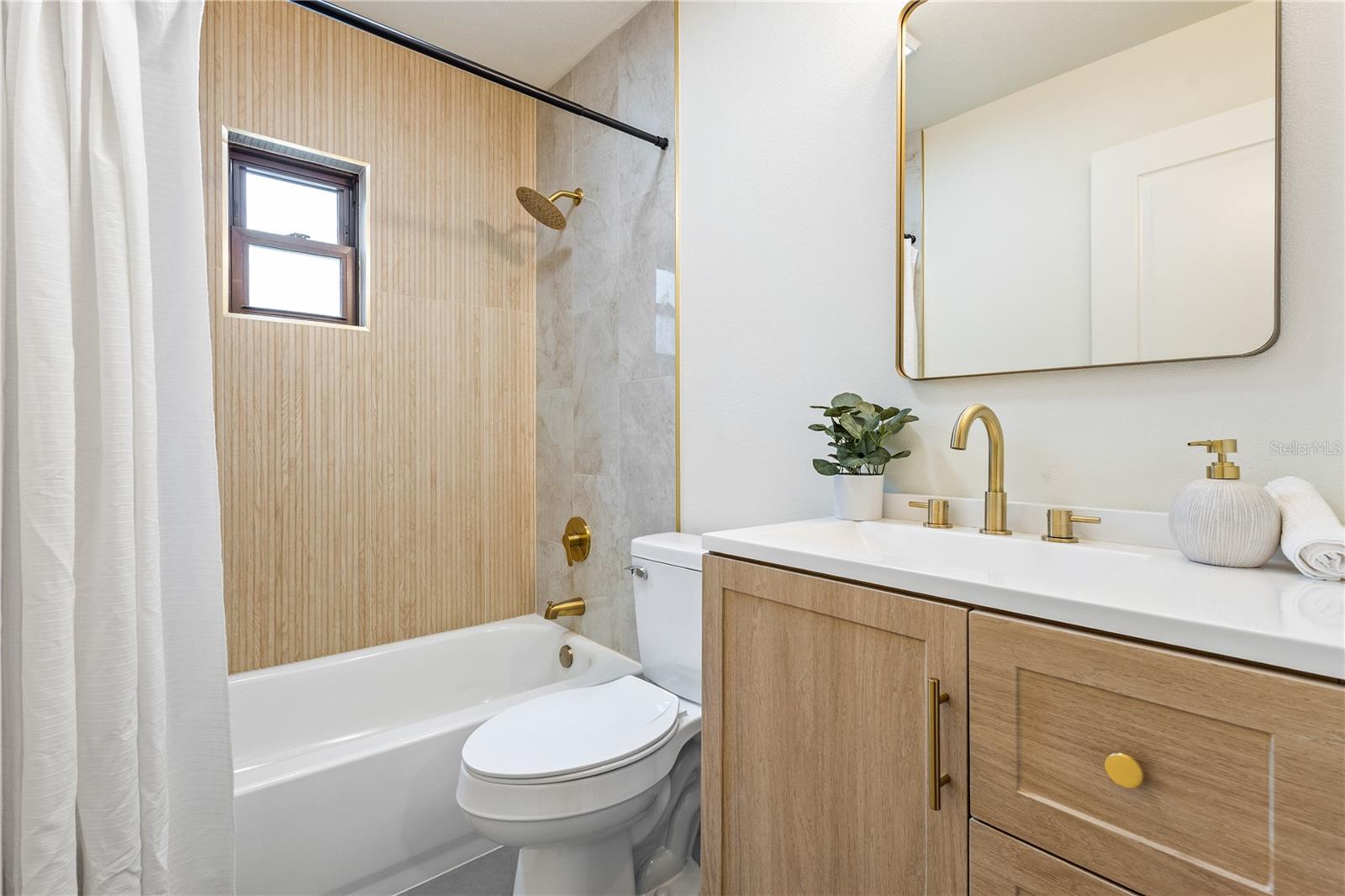 2173 CYPRESS POINT DR N, CLEARWATER, FL, 33763