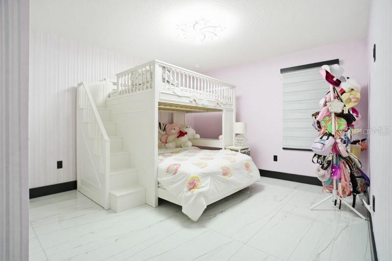 2043 RAINIER DR, KISSIMMEE, FL, 34746