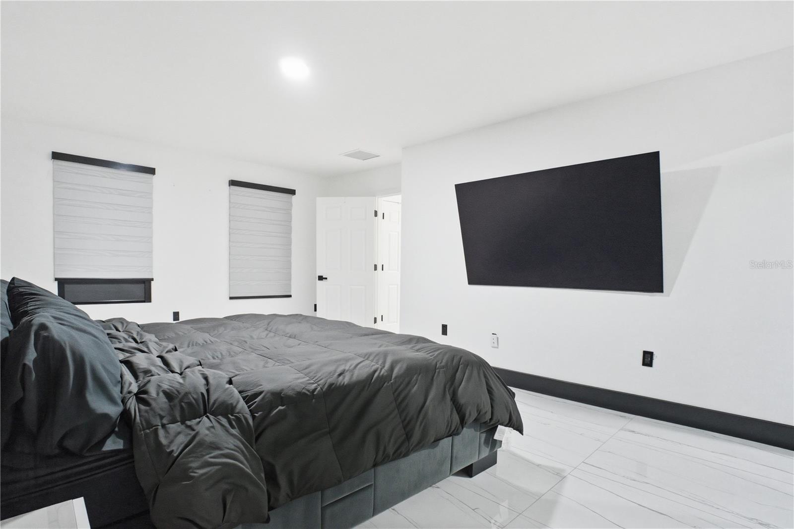 2043 RAINIER DR, KISSIMMEE, FL, 34746