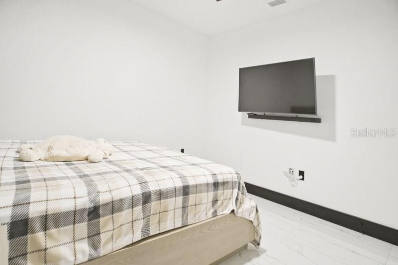 2043 RAINIER DR, KISSIMMEE, FL, 34746