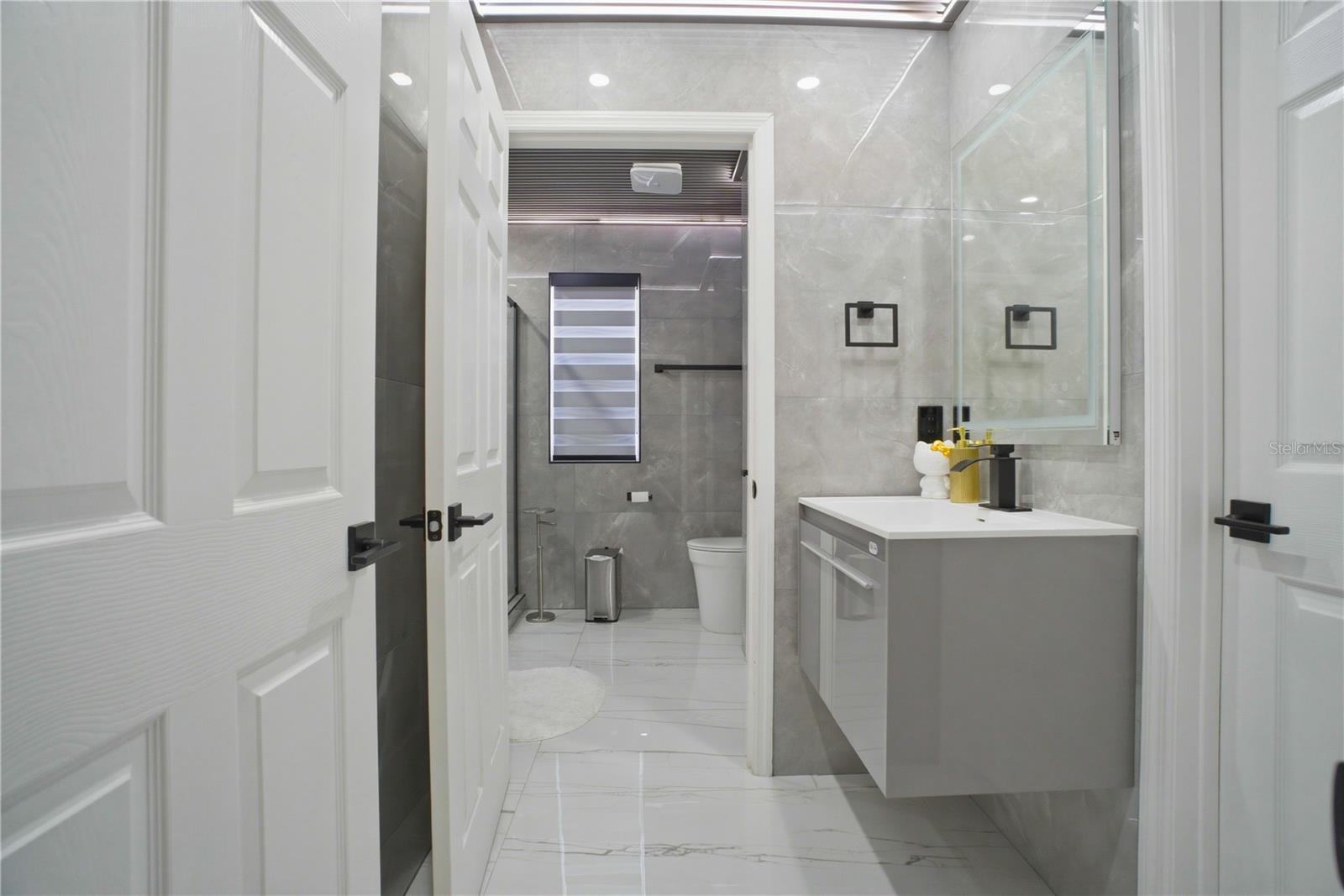 2043 RAINIER DR, KISSIMMEE, FL, 34746