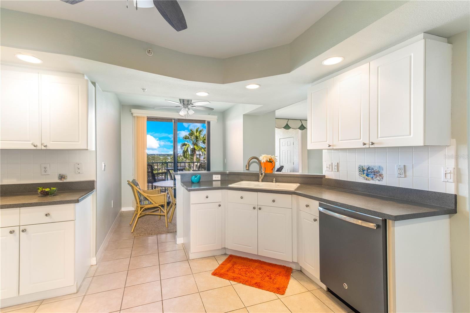 670 ISLAND WAY #501, CLEARWATER BEACH, FL, 33767