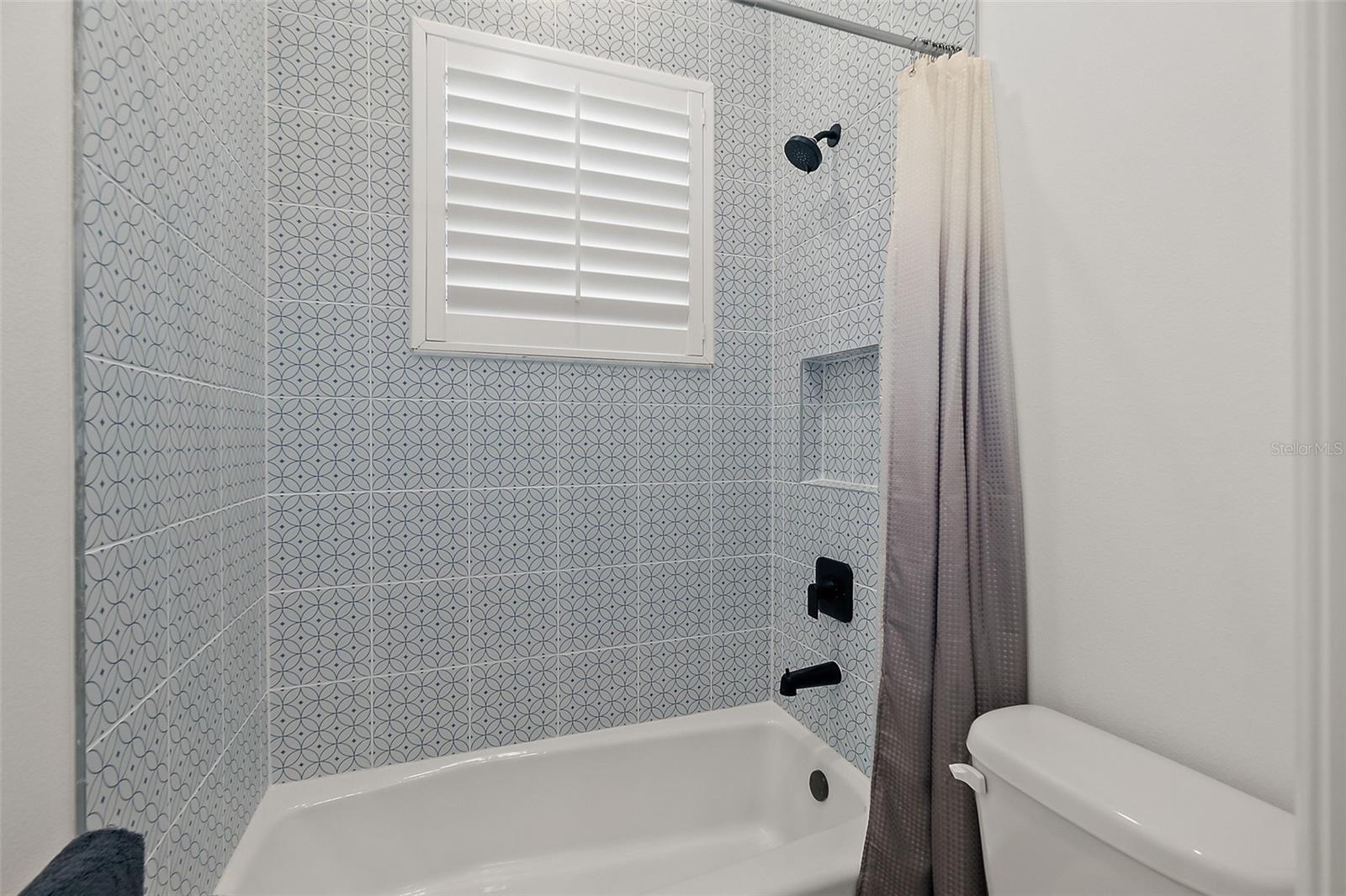 74 NEW LEATHERWOOD DR, PALM COAST, FL, 32137