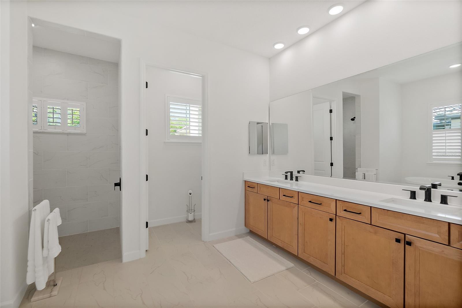 74 NEW LEATHERWOOD DR, PALM COAST, FL, 32137