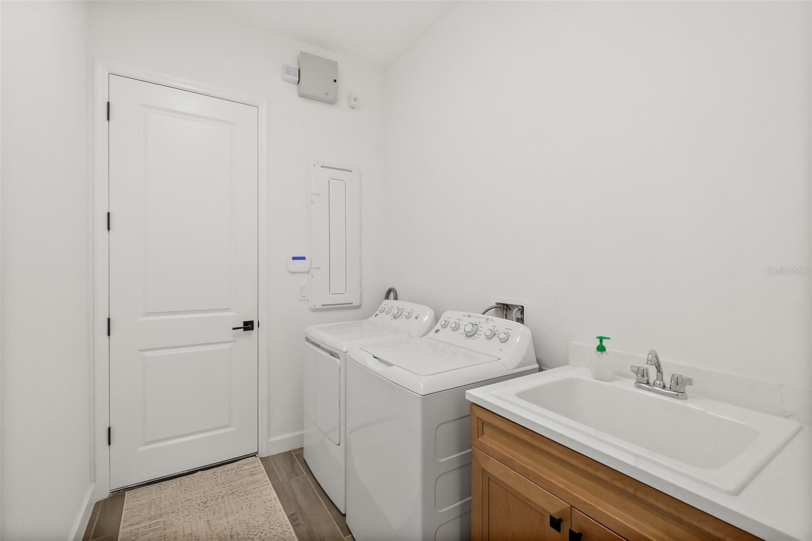 74 NEW LEATHERWOOD DR, PALM COAST, FL, 32137