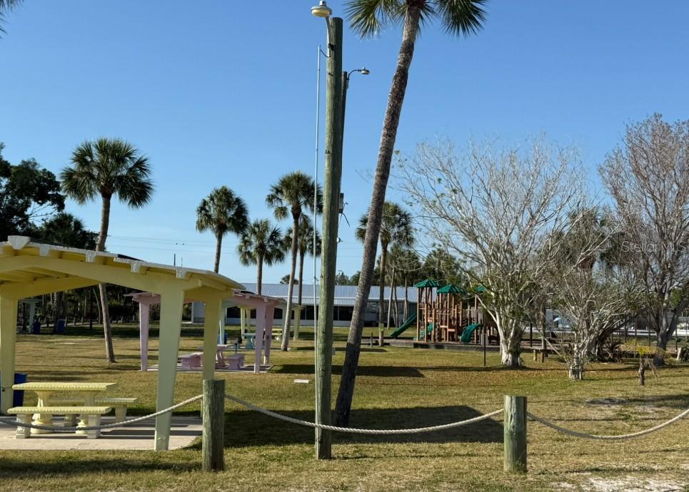 6631 RENSSALAER DR, BRADENTON, FL, 34207