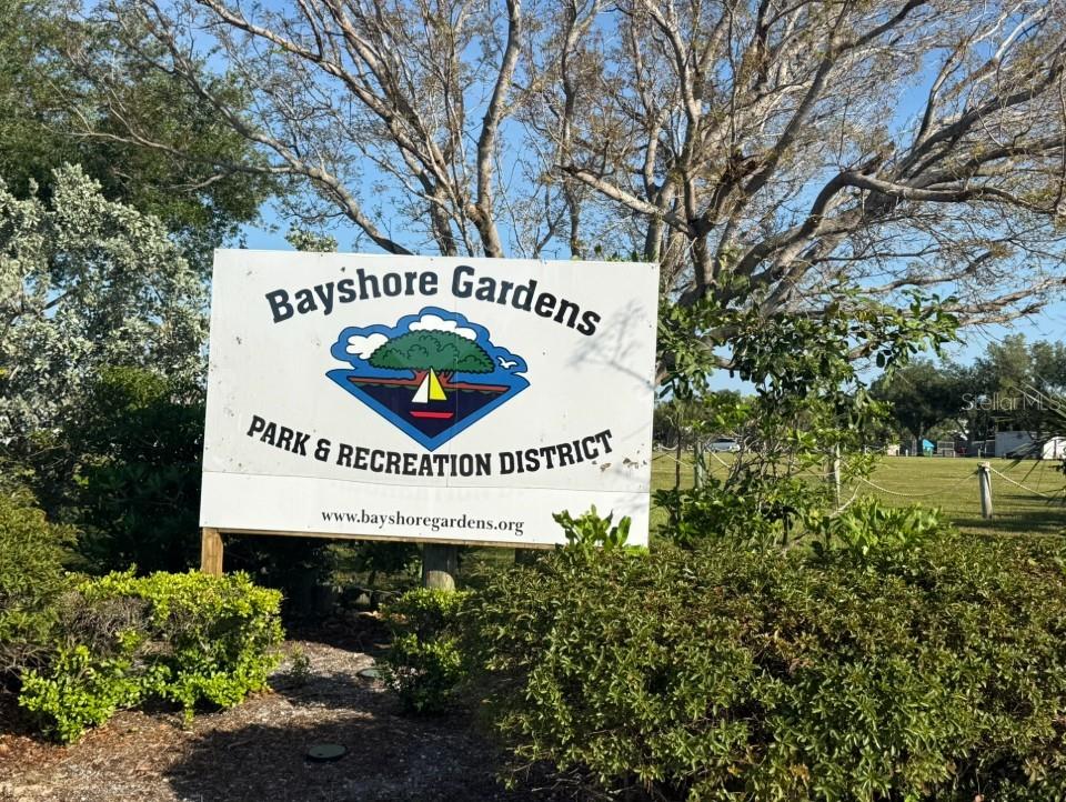 6631 RENSSALAER DR, BRADENTON, FL, 34207