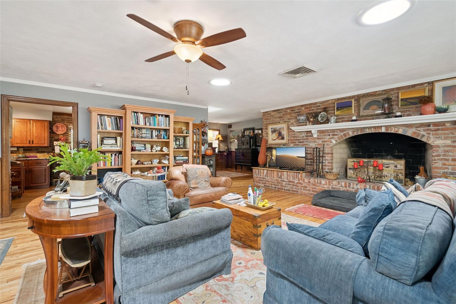 295 FRANCES CIR, ALTAMONTE SPRINGS, FL, 32701