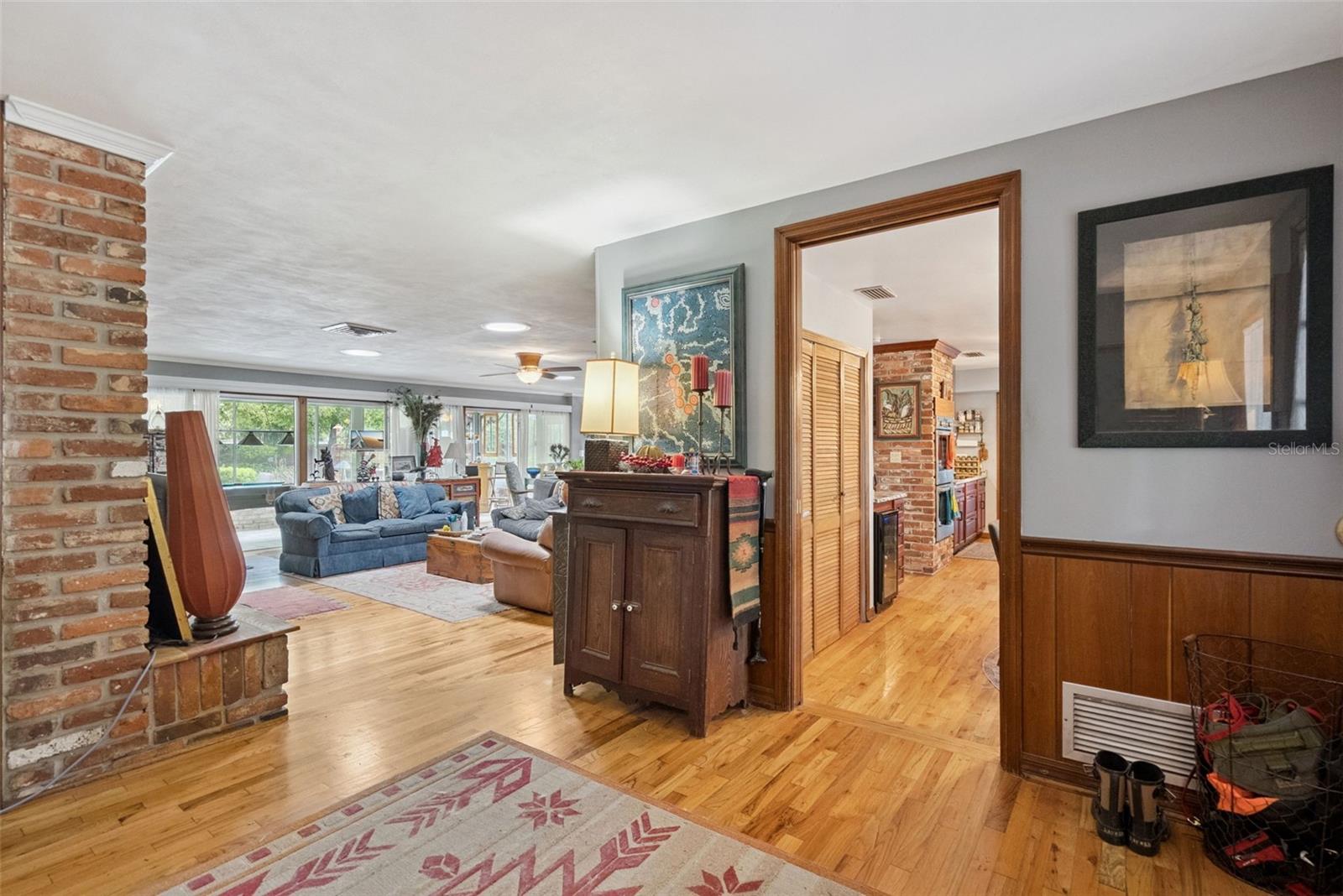 295 FRANCES CIR, ALTAMONTE SPRINGS, FL, 32701