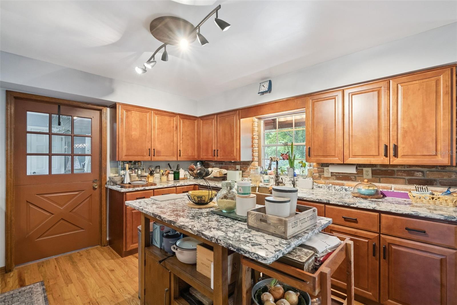 295 FRANCES CIR, ALTAMONTE SPRINGS, FL, 32701