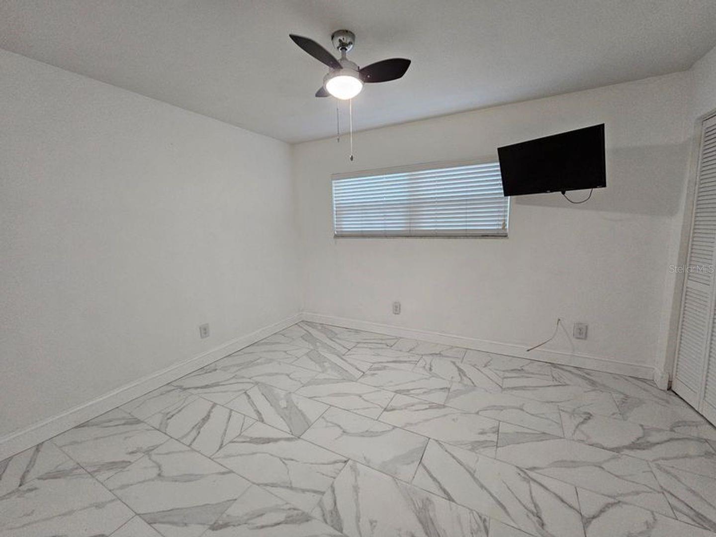 11955 3RD ST E #1, TREASURE ISLAND, FL, 33706