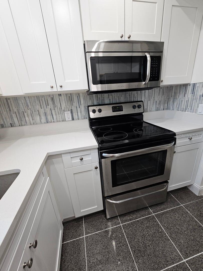 11955 3RD ST E #1, TREASURE ISLAND, FL, 33706