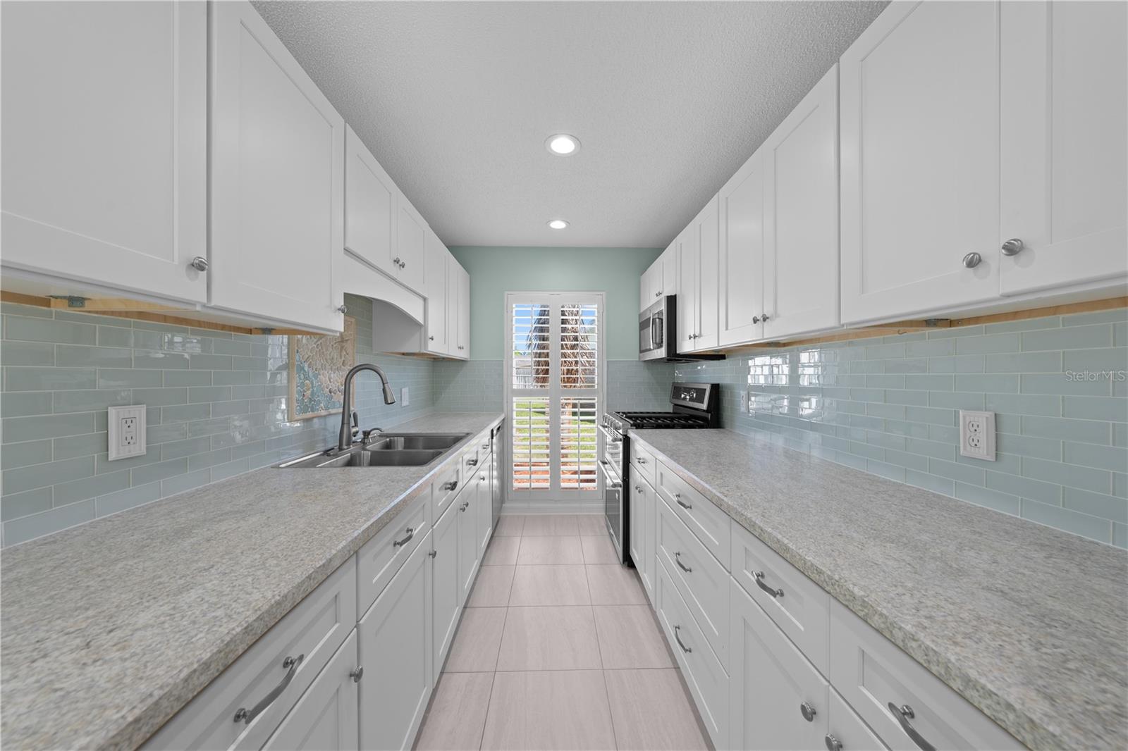 683 JOHN HANCOCK LN, WEST MELBOURNE, FL, 32904