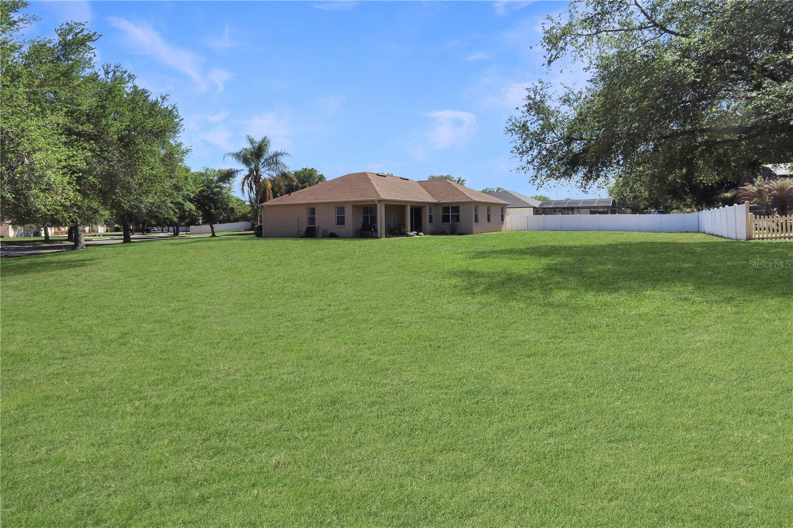 12929 REGIMENT DR, GRAND ISLAND, FL, 32735