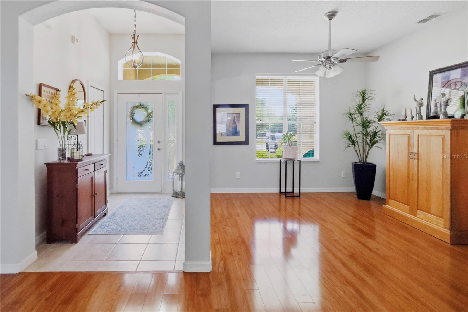 12929 REGIMENT DR, GRAND ISLAND, FL, 32735