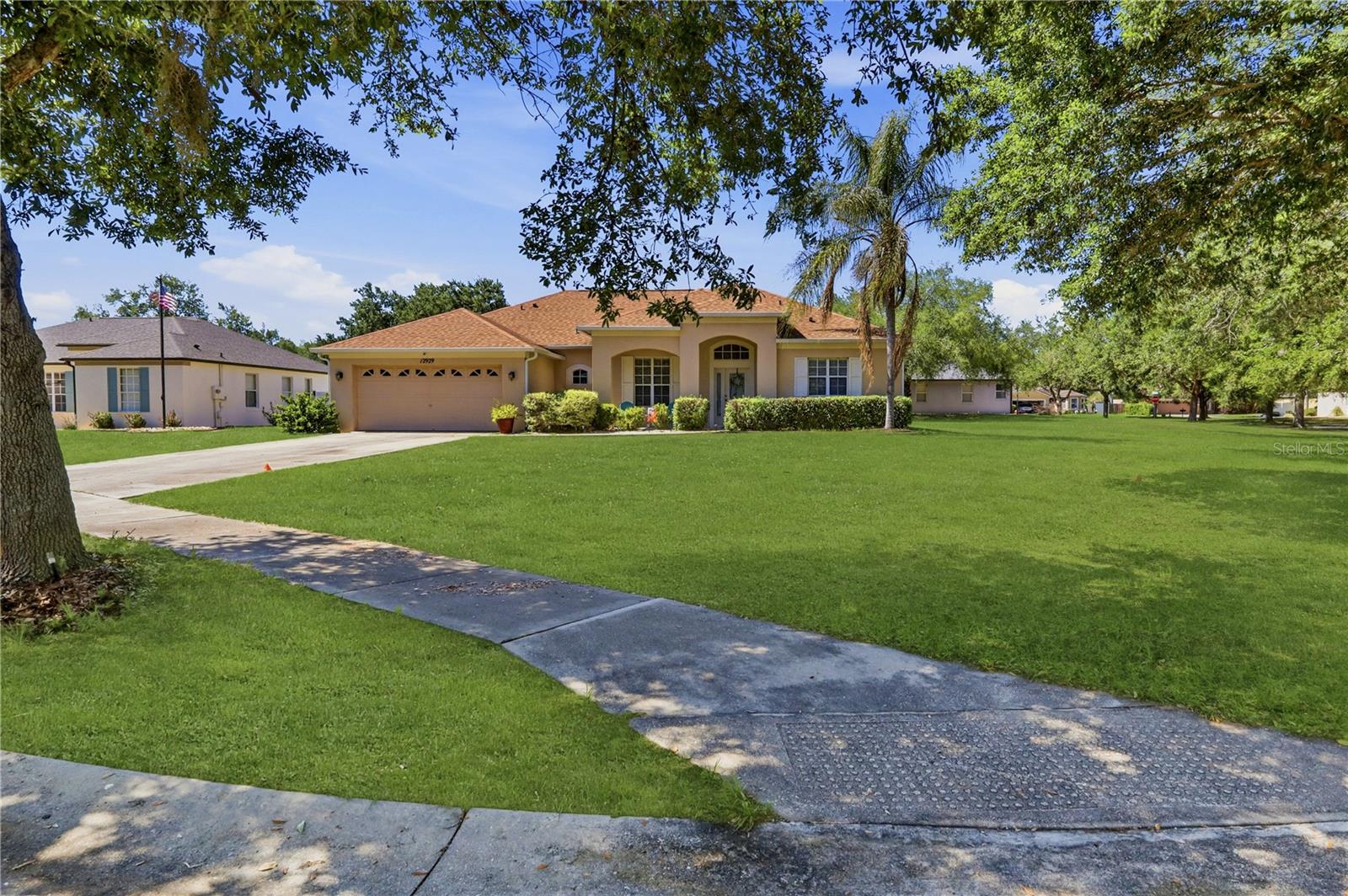 12929 REGIMENT DR, GRAND ISLAND, FL, 32735