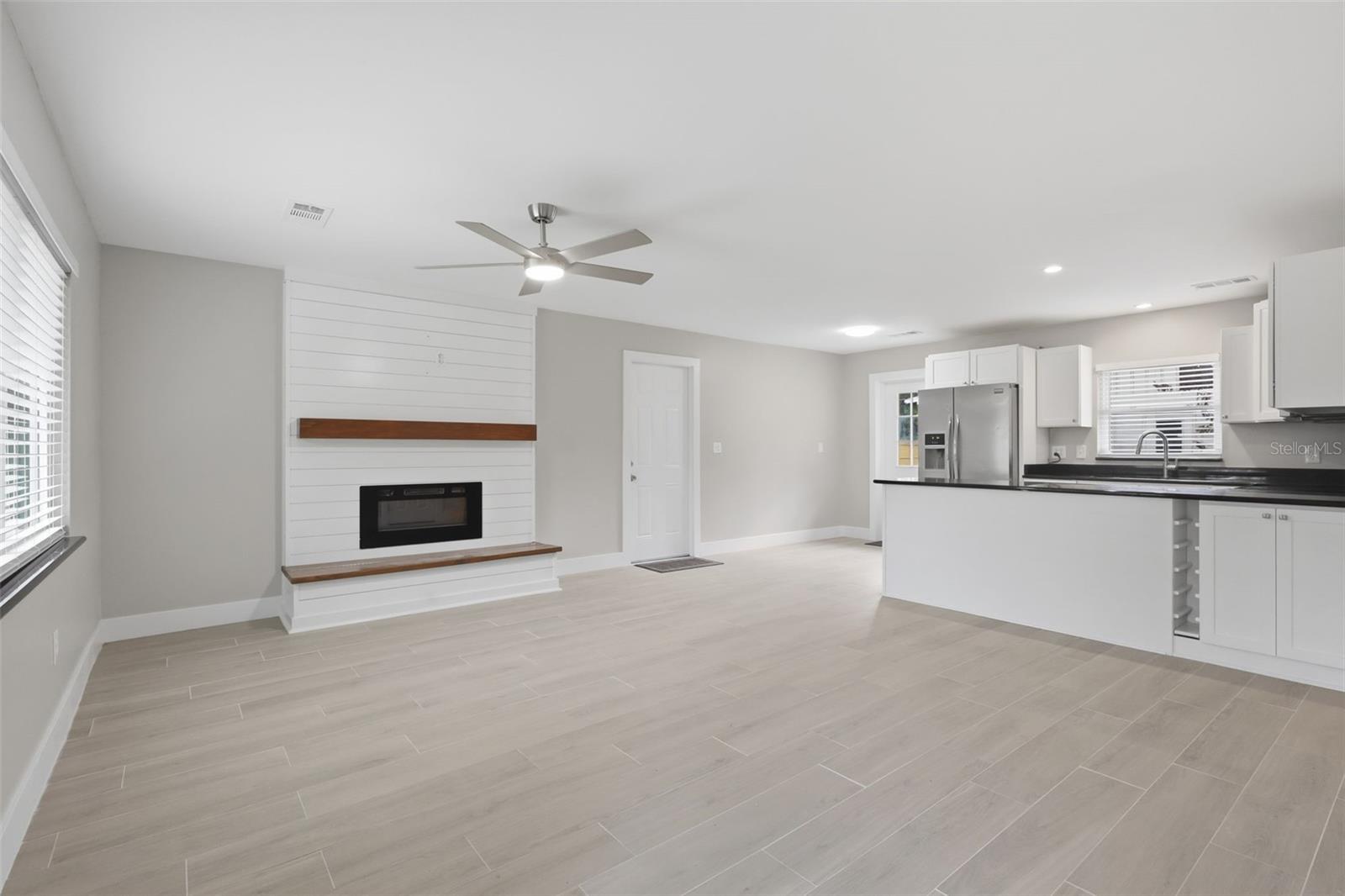 550 E MINNESOTA AVE, ORANGE CITY, FL, 32763