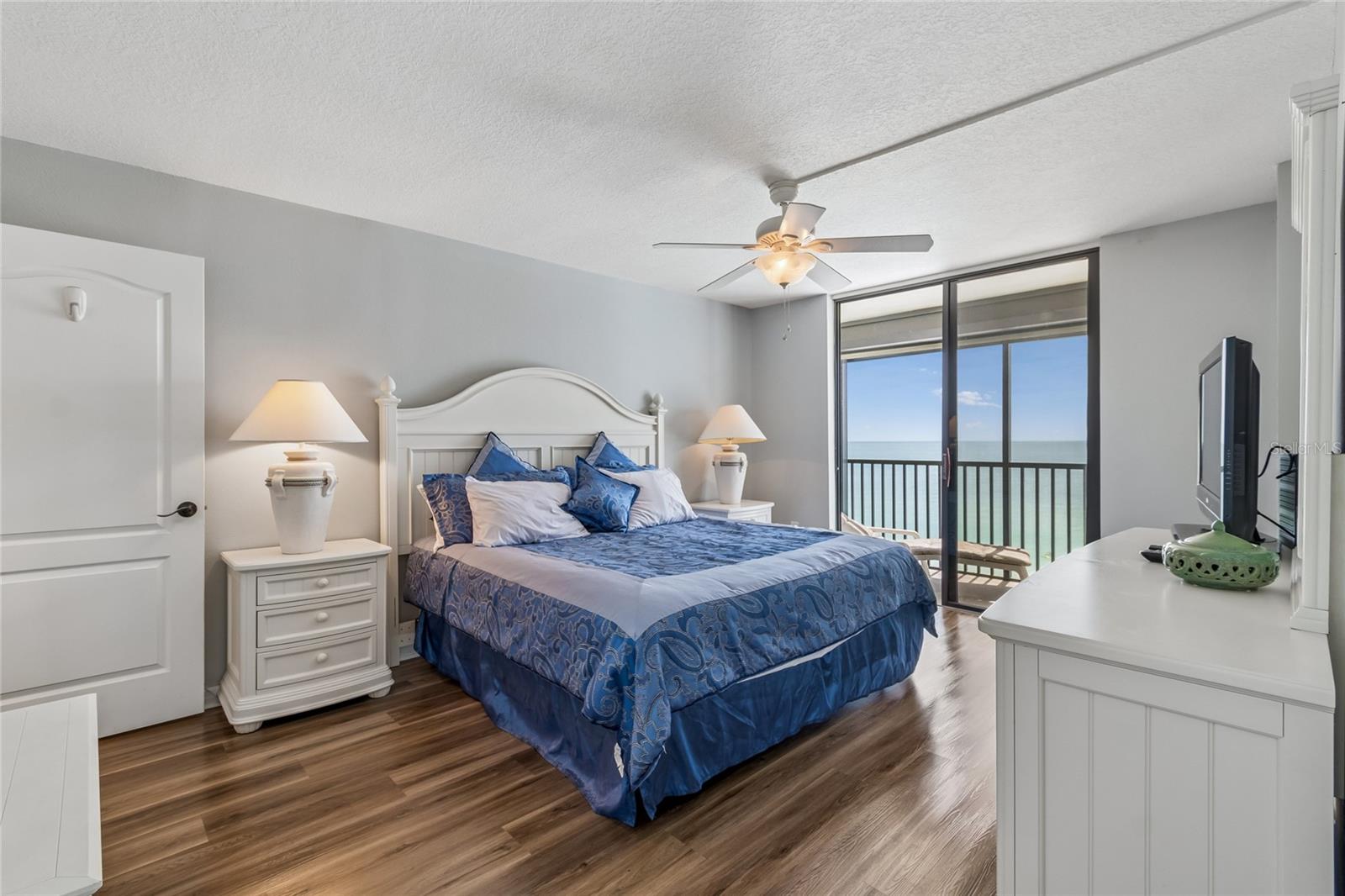 15400 GULF BLVD #402, MADEIRA BEACH, FL, 33708