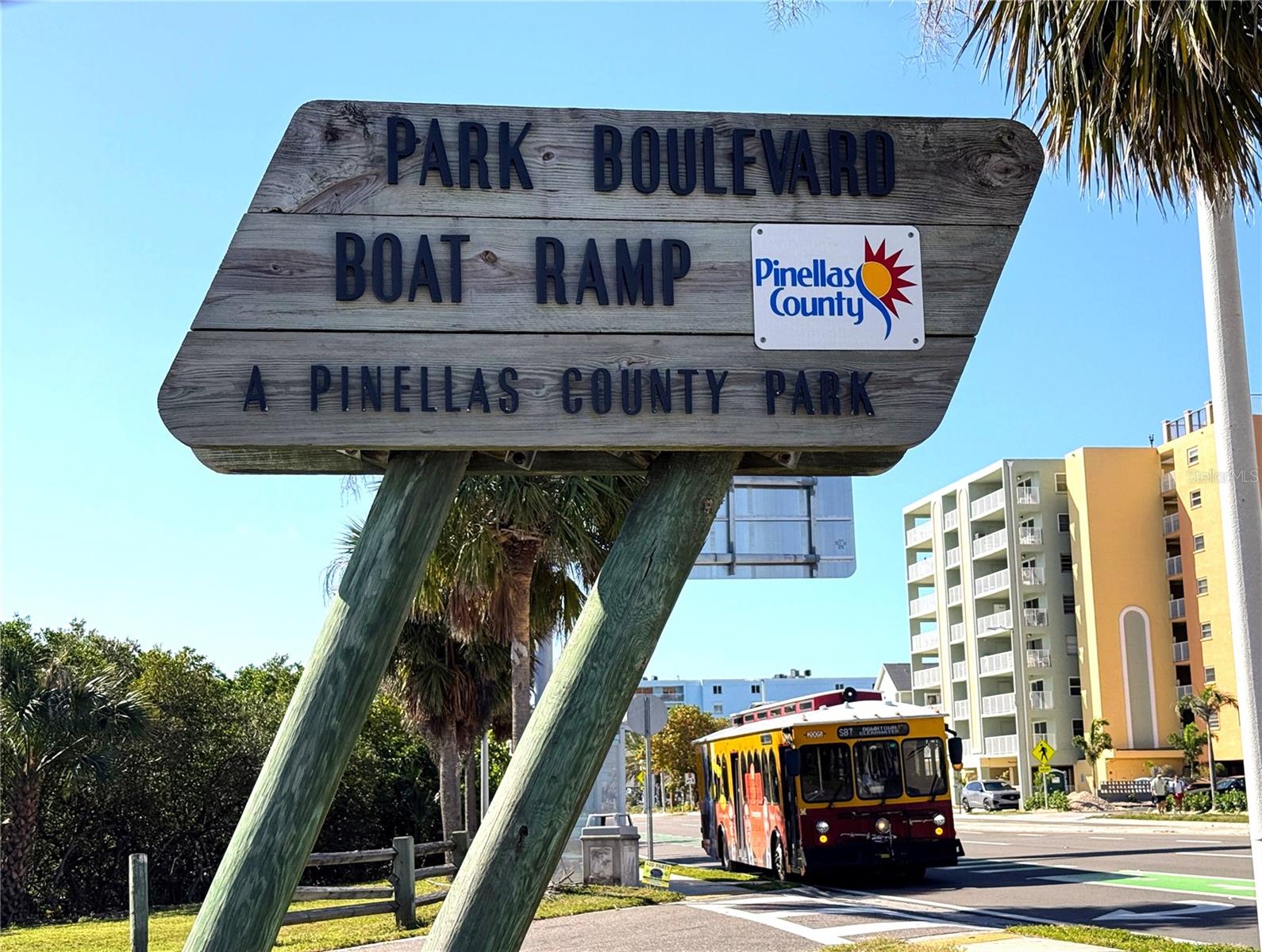 19020 GULF BLVD #8, INDIAN SHORES, FL, 33785