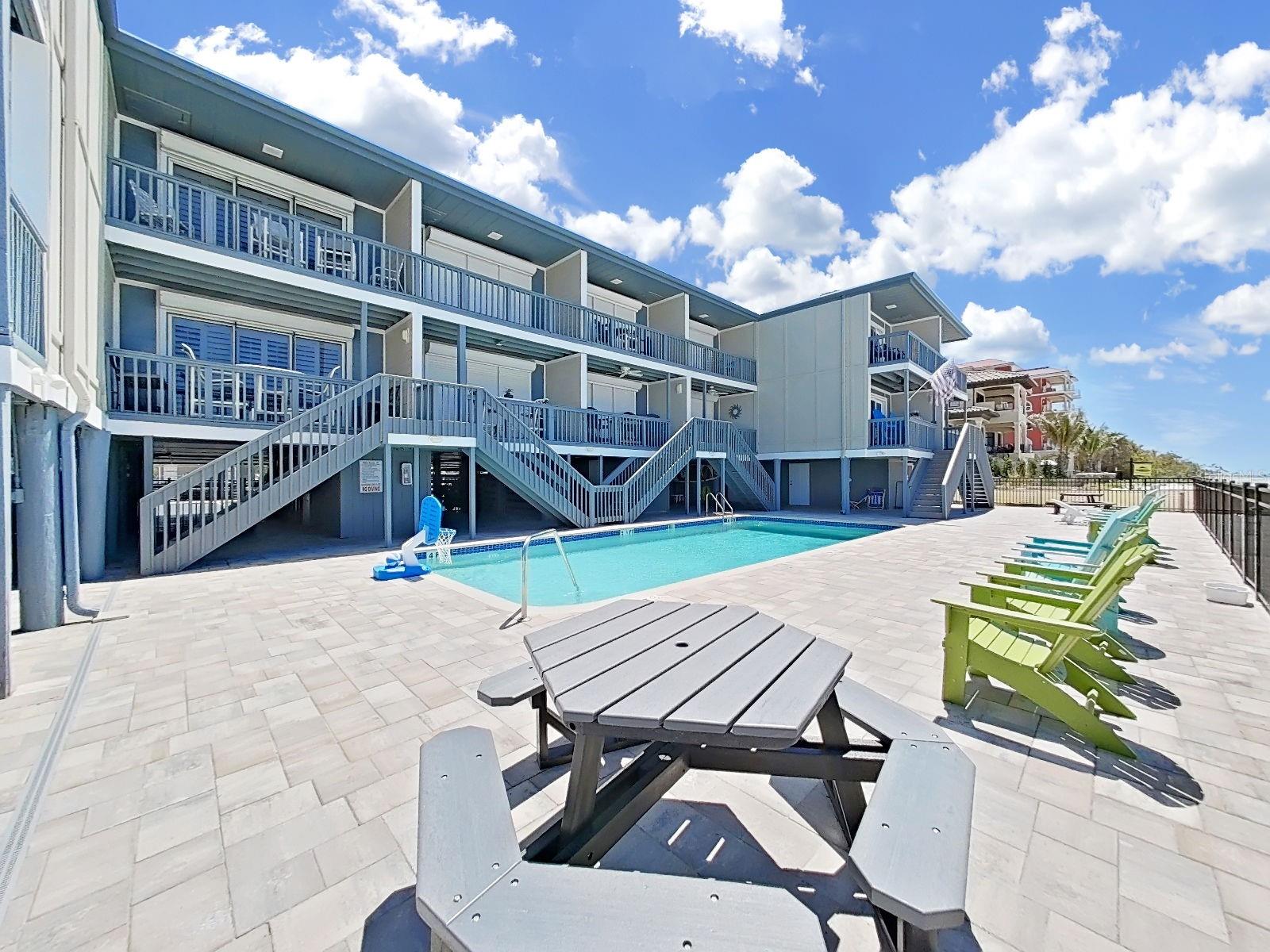 19020 GULF BLVD #8, INDIAN SHORES, FL, 33785