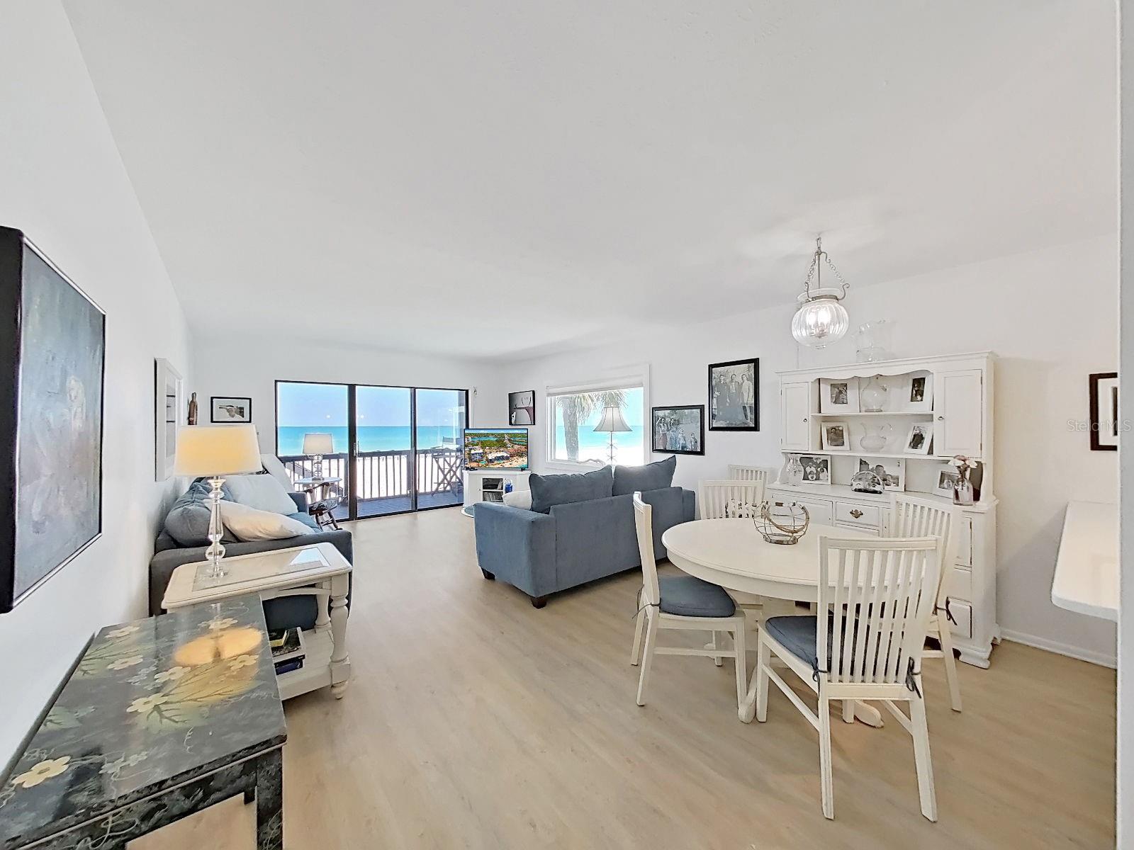 19020 GULF BLVD #8, INDIAN SHORES, FL, 33785