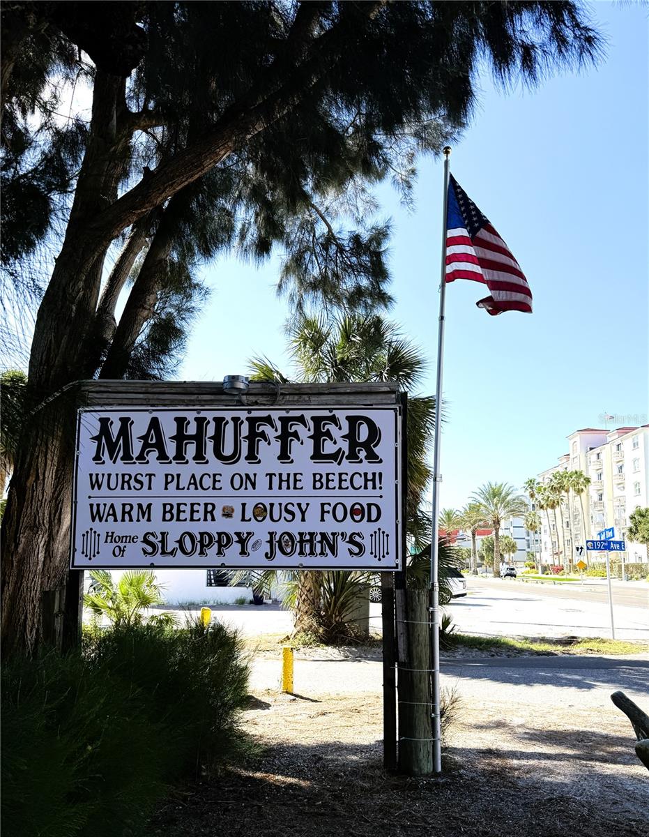 19020 GULF BLVD #8, INDIAN SHORES, FL, 33785